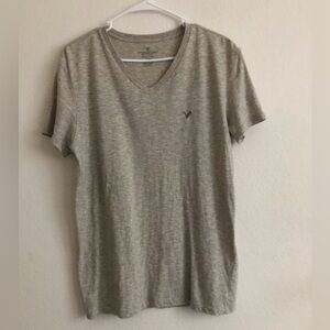 American Eagle Gray V-Neck Shirt